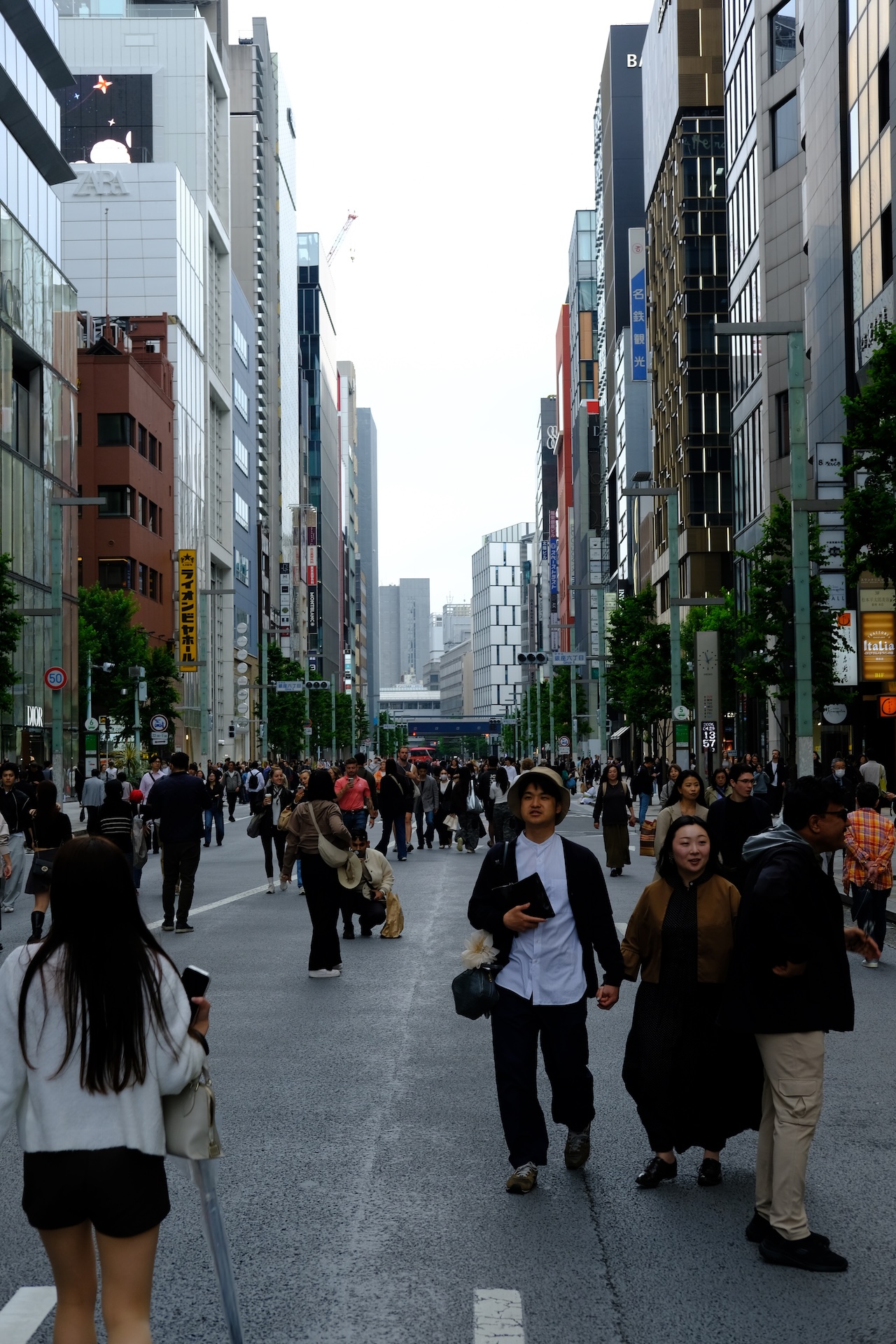 Tokyo — frame 21